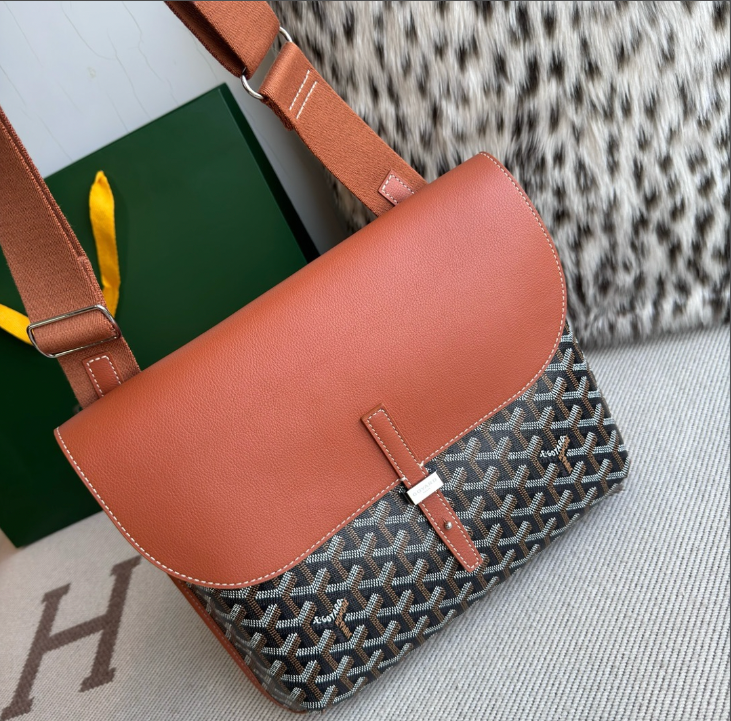 Messenger Bag