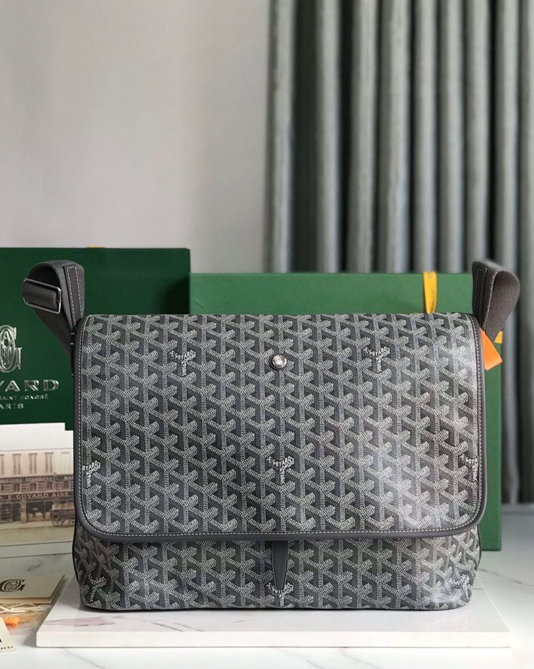 Bag Messenger Coated