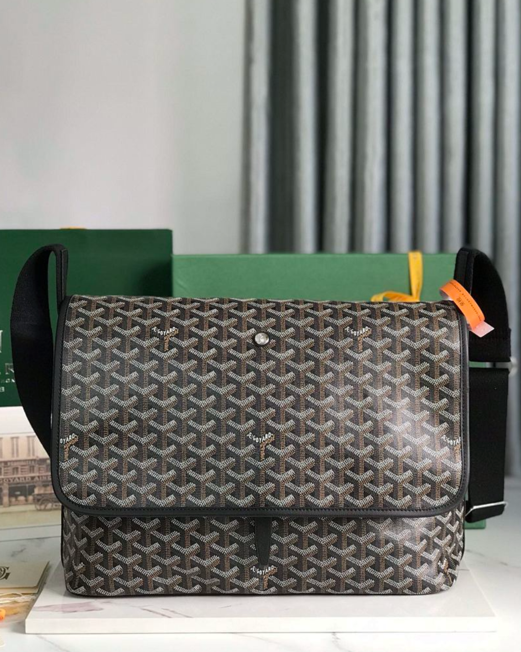 Bag Messenger Coated