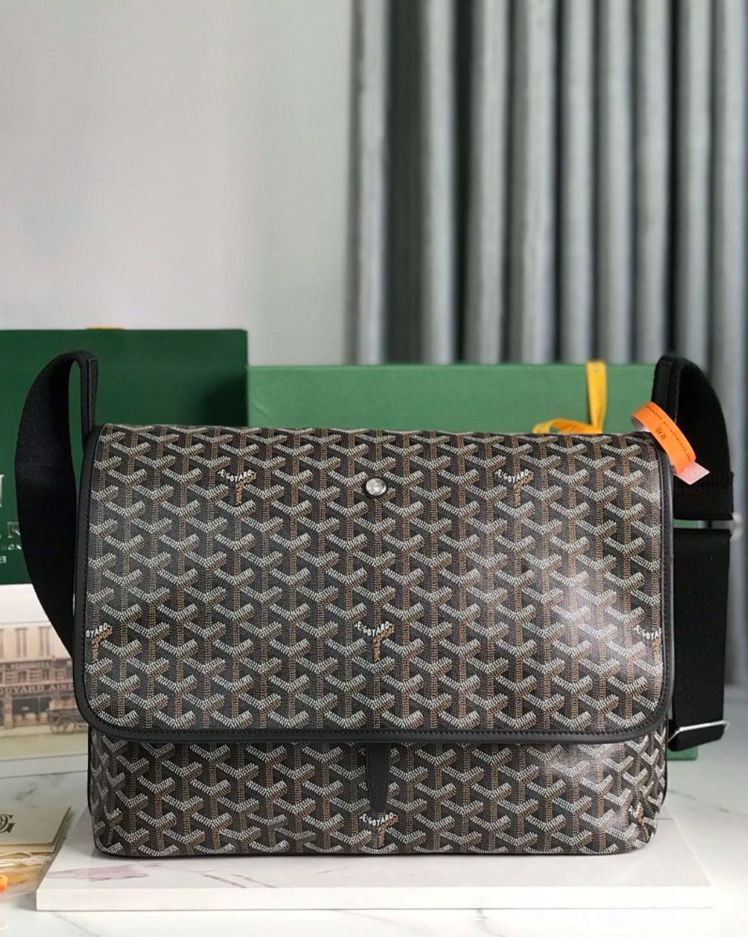 Bag Messenger Coated